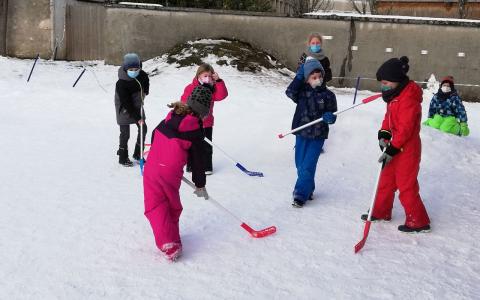 Initiation au hockey sur neige
