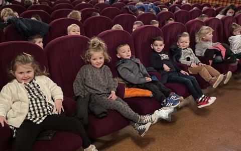 Sortie au cinéma pour les maternelles !