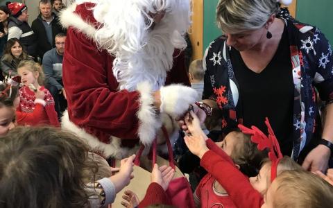 Visite surprise du Père Noël...